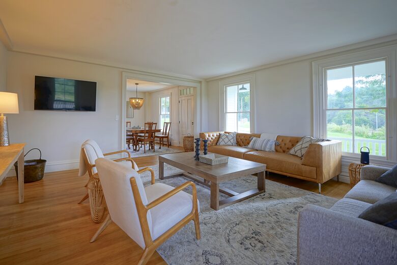 York River Farmhouse | Classic Maine Charm with Modern Day Luxury - York, Maine
