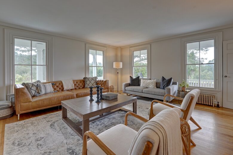 York River Farmhouse | Classic Maine Charm with Modern Day Luxury - York, Maine