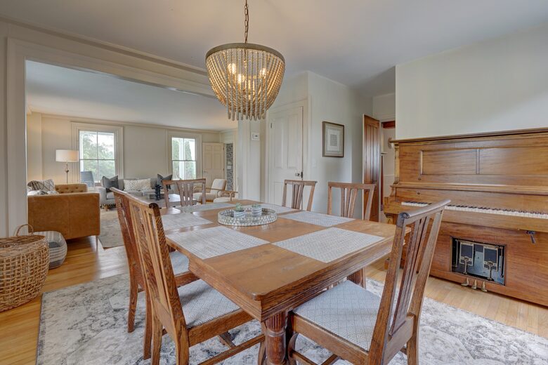 York River Farmhouse | Classic Maine Charm with Modern Day Luxury - York, Maine