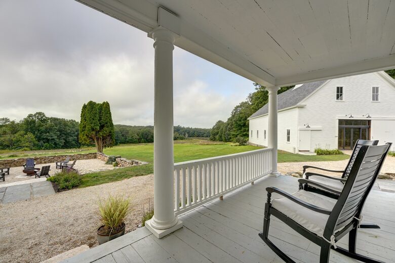 York River Farmhouse | Classic Maine Charm with Modern Day Luxury - York, Maine
