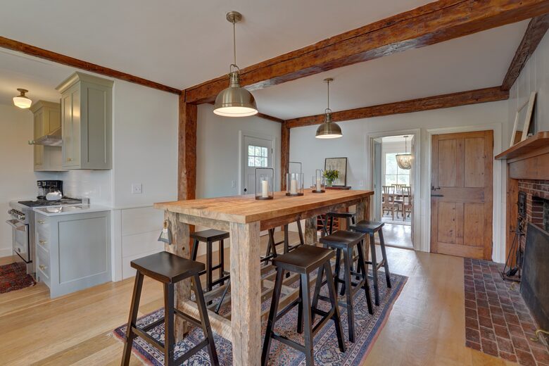 York River Farmhouse | Classic Maine Charm with Modern Day Luxury - York, Maine