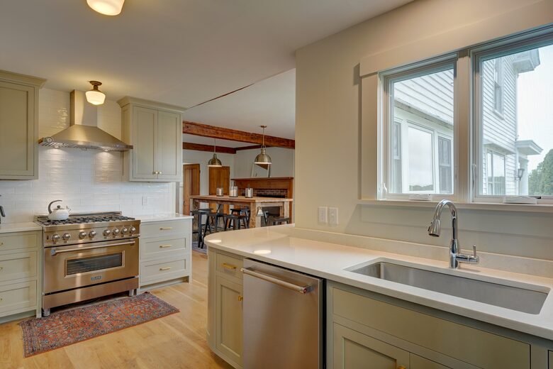 York River Farmhouse | Classic Maine Charm with Modern Day Luxury - York, Maine