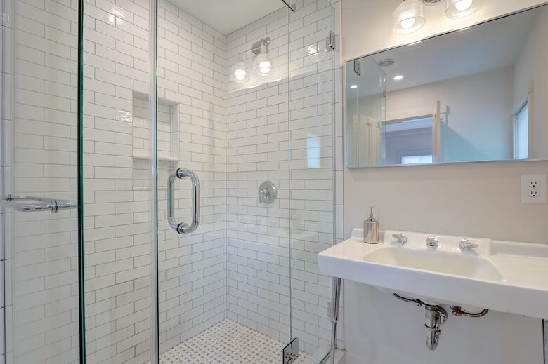 York River Farmhouse | Classic Maine Charm with Modern Day Luxury - York, Maine