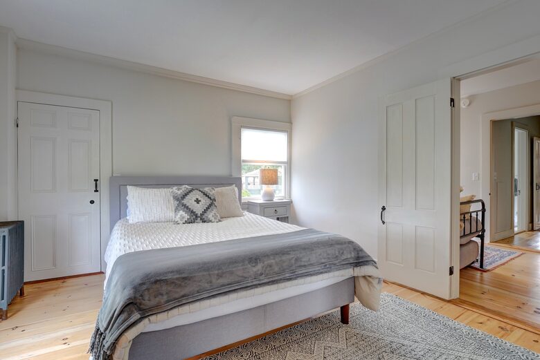 York River Farmhouse | Classic Maine Charm with Modern Day Luxury - York, Maine