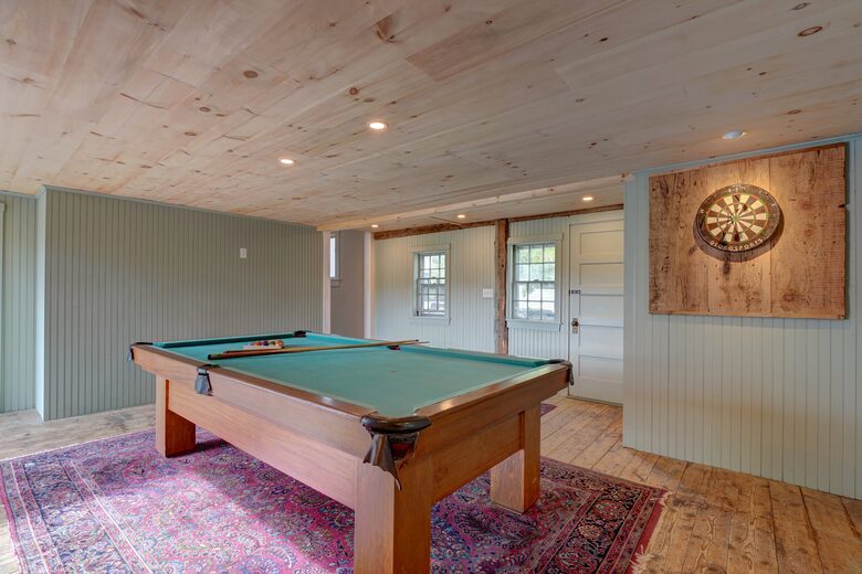 York River Farmhouse | Classic Maine Charm with Modern Day Luxury - York, Maine
