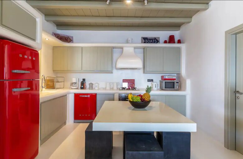Rocky Retreat Villa - Agrari, Mykonos, Greece