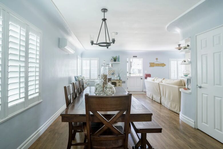 Cottage By The Sea and Bay - San Diego, California