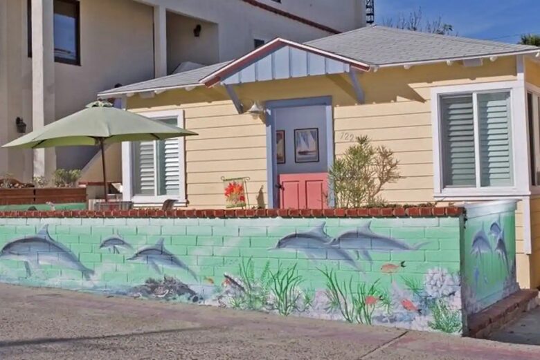 Cottage By The Sea and Bay - San Diego, California