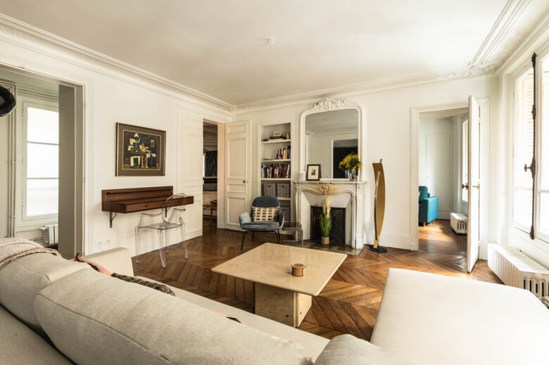 Renovated Haussmannian Apartment Near Rue Des Martyrs - Paris, France