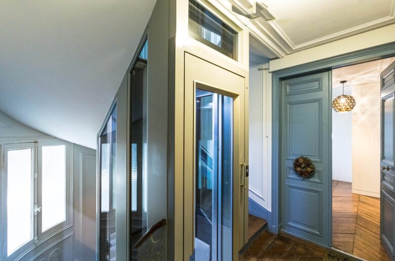 Renovated Haussmannian Apartment Near Rue Des Martyrs - Paris, France