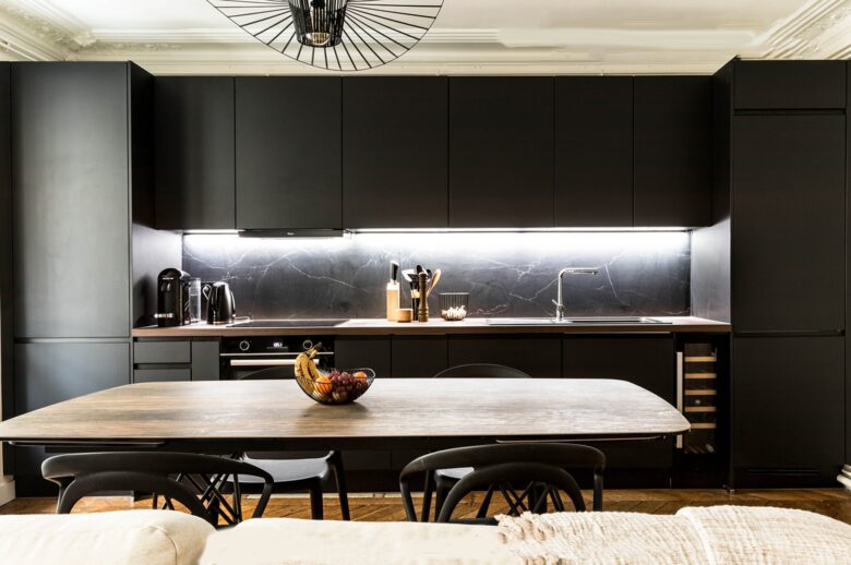 Renovated Haussmannian Apartment Near Rue Des Martyrs - Paris, France