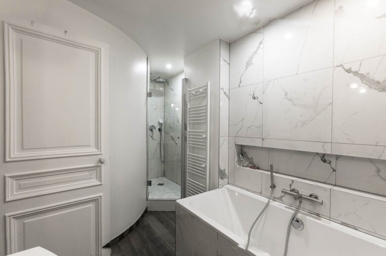 Renovated Haussmannian Apartment Near Rue Des Martyrs - Paris, France