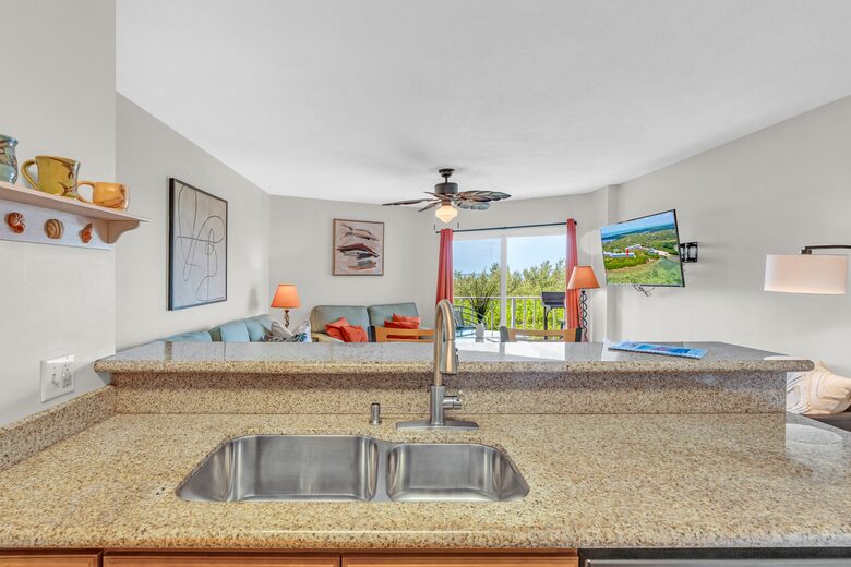 Sea Side Dreams at Ocean Pointe Resort in Key Largo - Tavernier, Florida