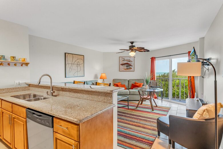 Sea Side Dreams at Ocean Pointe Resort in Key Largo - Tavernier, Florida