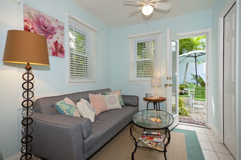 Beautiful Clearwater Beach Home & Cottage | Across from Beach - Clearwater Beach, Florida