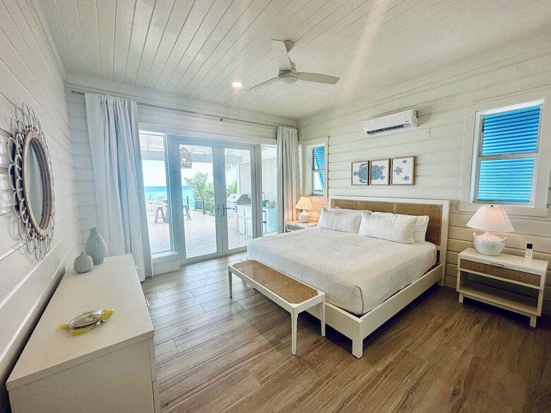 Vista Blue: Bahamas Beachfront Paradise - Tar Bay, Bahamas
