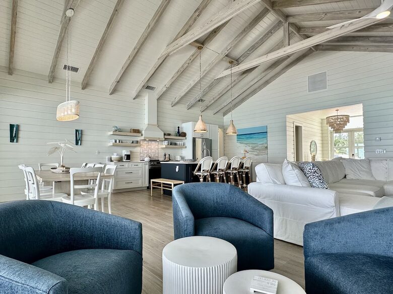 Vista Blue: Bahamas Beachfront Paradise - Tar Bay, Bahamas