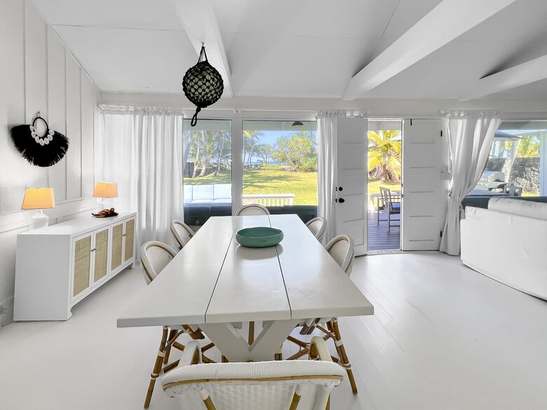 Kai Mele | Beachside Bungalow - Kailua, Hawaii