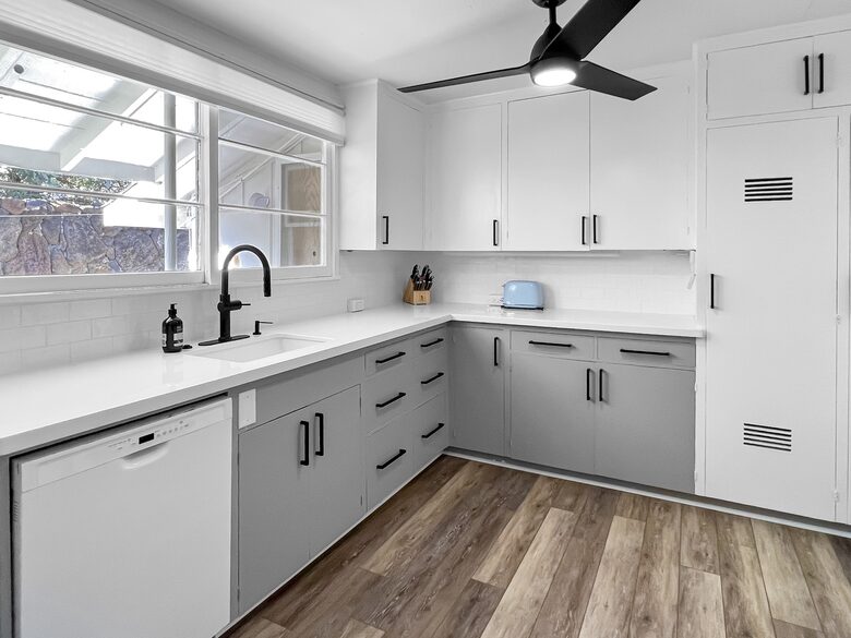 Kai Mele | Beachside Bungalow - Kailua, Hawaii