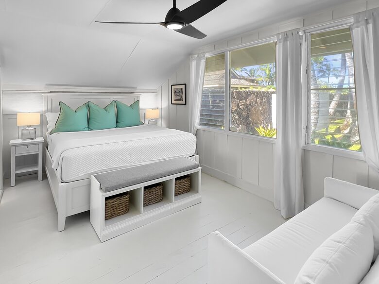 Kai Mele | Beachside Bungalow - Kailua, Hawaii