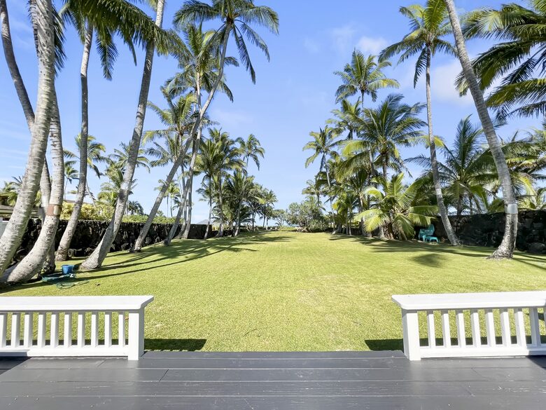 Kai Mele | Beachside Bungalow - Kailua, Hawaii