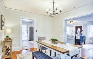 Historic Charm, Modern Comfort - Jacksonville, Florida