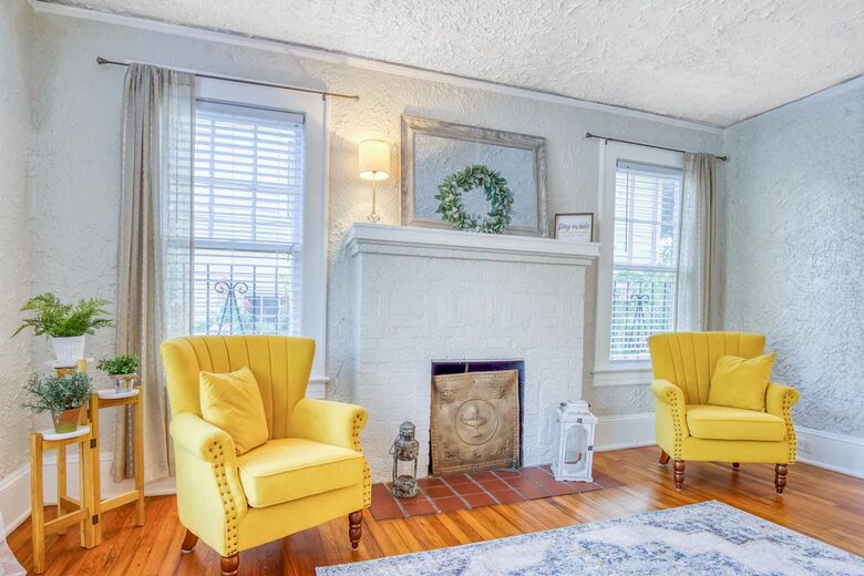 Historic Charm, Modern Comfort - Jacksonville, Florida