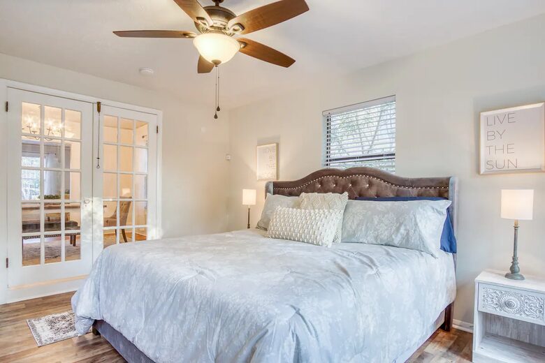 Historic Charm, Modern Comfort - Jacksonville, Florida