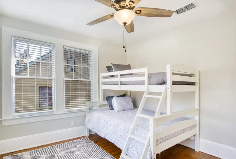 Historic Charm, Modern Comfort - Jacksonville, Florida