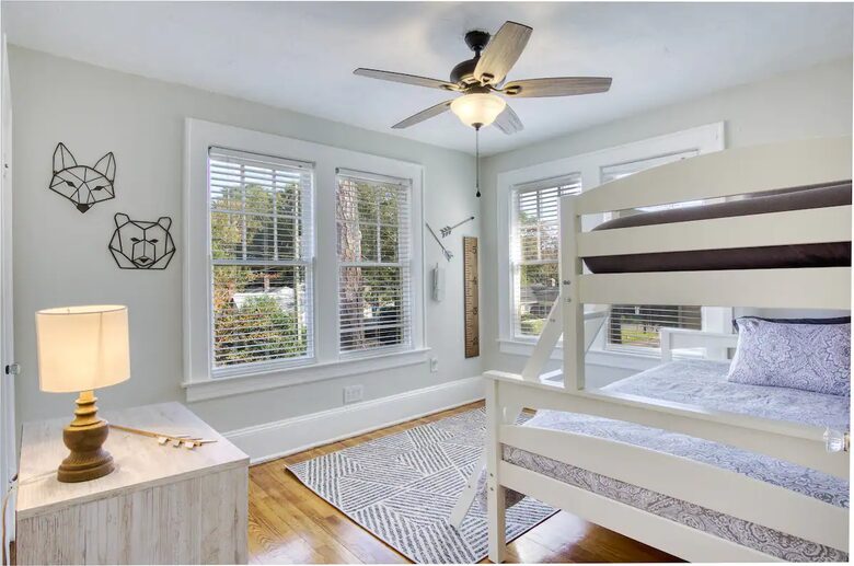 Historic Charm, Modern Comfort - Jacksonville, Florida