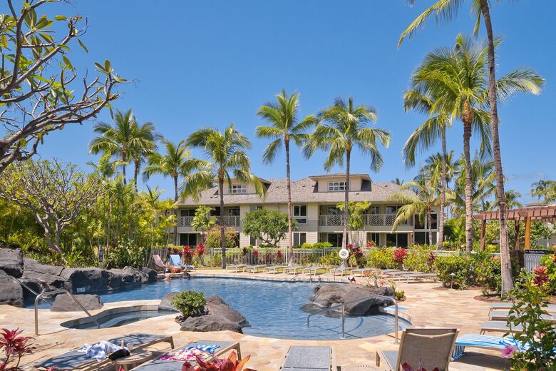 Big Kahuna Stunning Retreat - Waikoloa Village, Hawaii