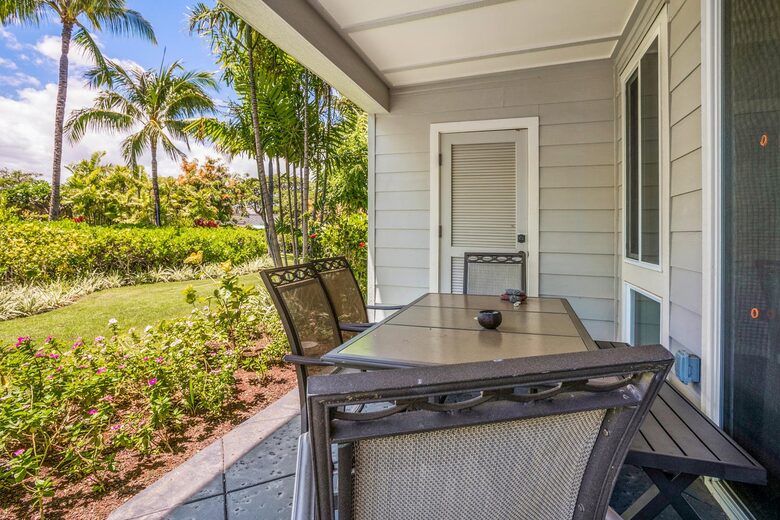 Big Kahuna Stunning Retreat - Waikoloa Village, Hawaii