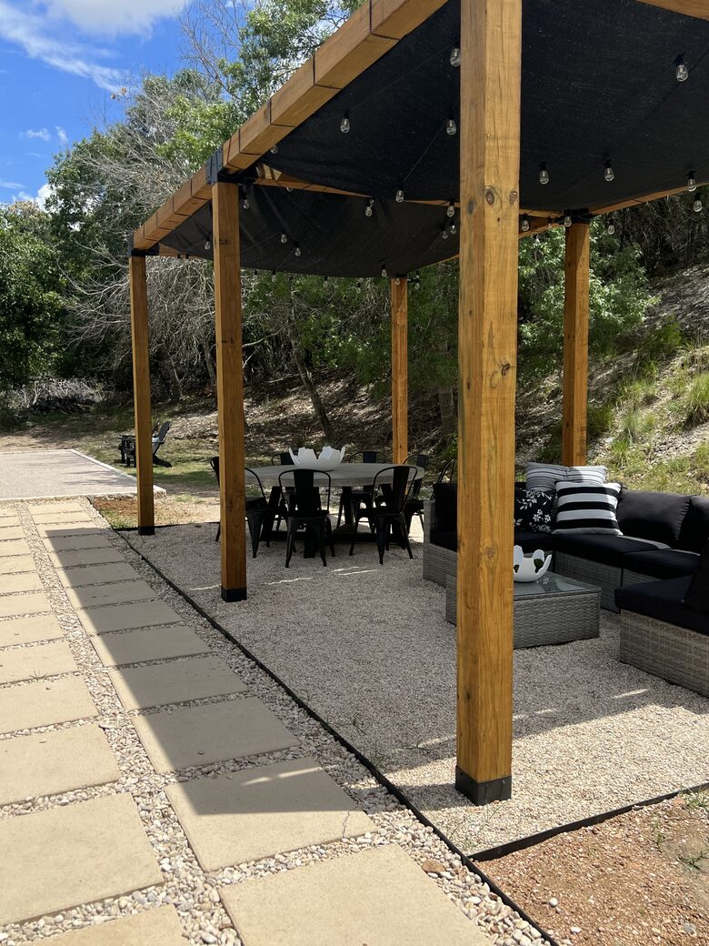 The Wildflower Haus- GORGEOUS Texas Hill Country! - Fredericksburg, Texas