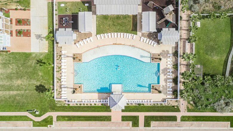 Cinnamon Shore's Casa Blanca - Port Aransas, Texas