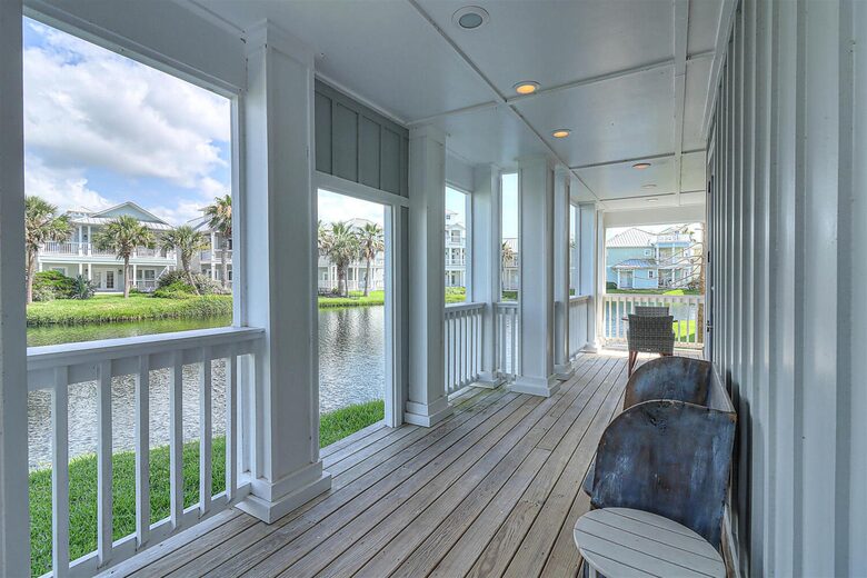 Cinnamon Shore's Casa Blanca - Port Aransas, Texas