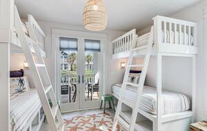 Cinnamon Shore's Casa Blanca - Port Aransas, Texas