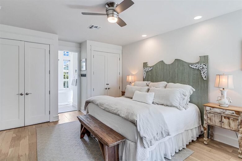 Cinnamon Shore's Casa Blanca - Port Aransas, Texas