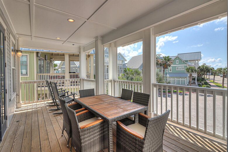 Cinnamon Shore's Casa Blanca - Port Aransas, Texas