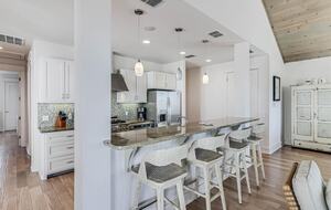 Cinnamon Shore's Casa Blanca - Port Aransas, Texas