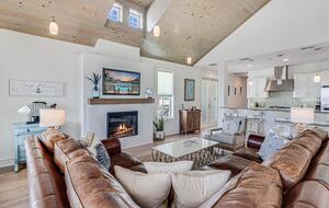 Cinnamon Shore's Casa Blanca - Port Aransas, Texas