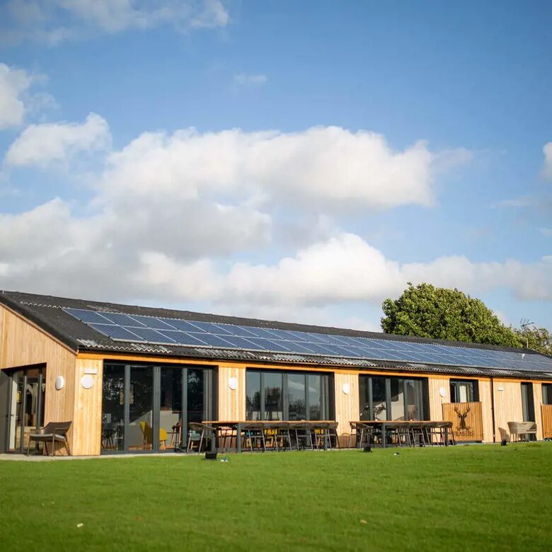 Stags Barn - Ashford, United Kingdom