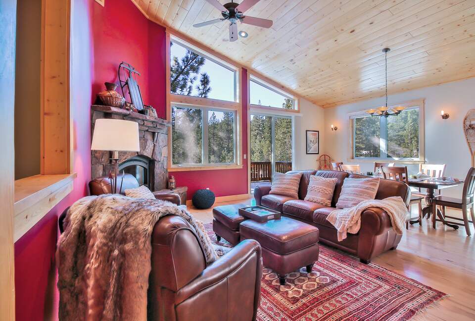 Fabulous Truckee Retreat - Truckee, California