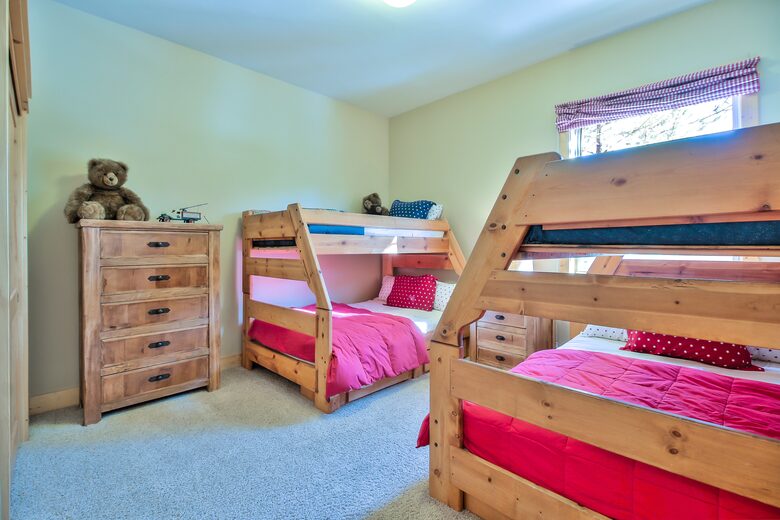 Fabulous Truckee Retreat - Truckee, California