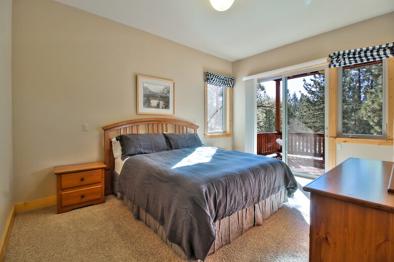Fabulous Truckee Retreat - Truckee, California