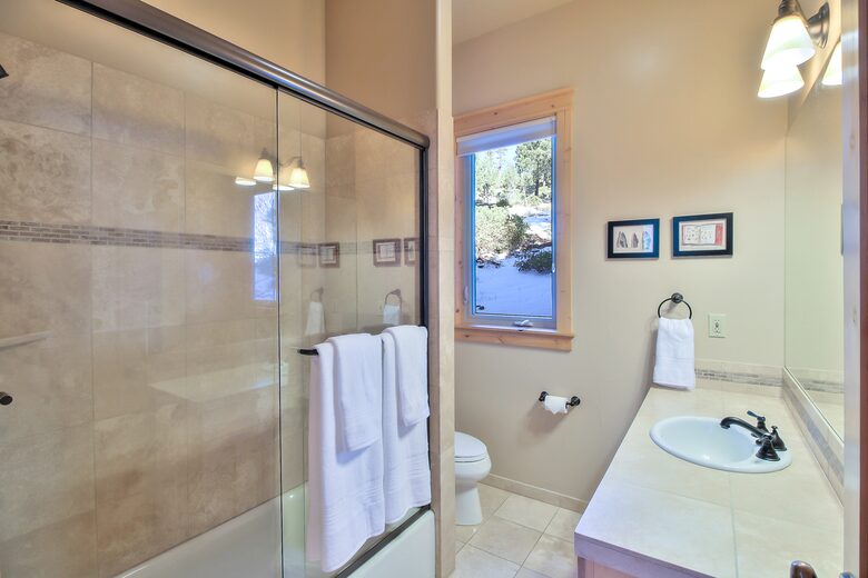 Fabulous Truckee Retreat - Truckee, California