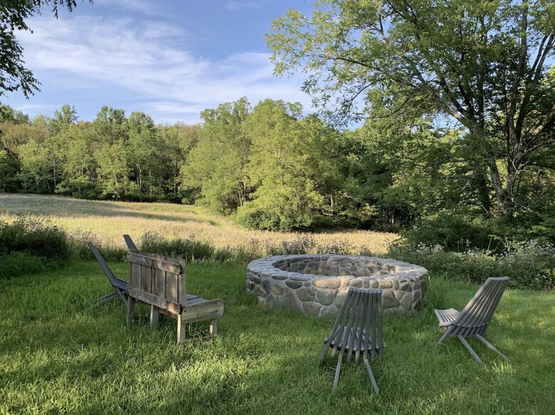 Lavender Hill Estate | Private 37 acres,1.5 hour from NYC, Heated Pool, Jacuzzi - Pine Bush, New York