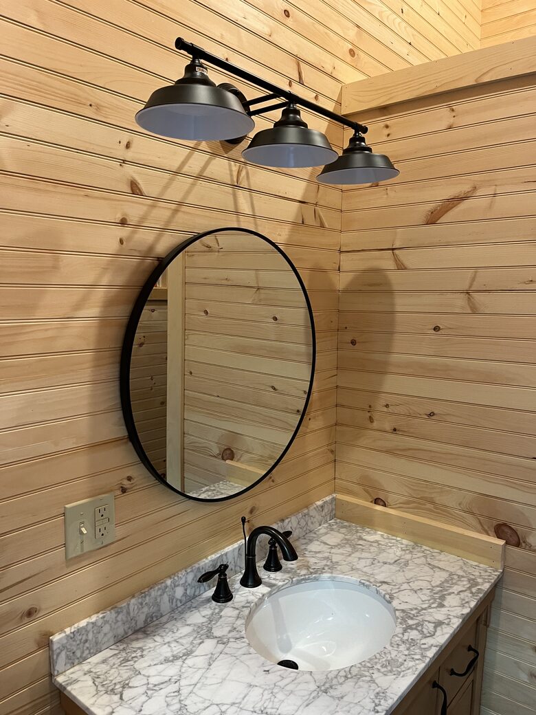 Modern Cottage on a Wooded Lot with Beach Access - New Harbor, Maine