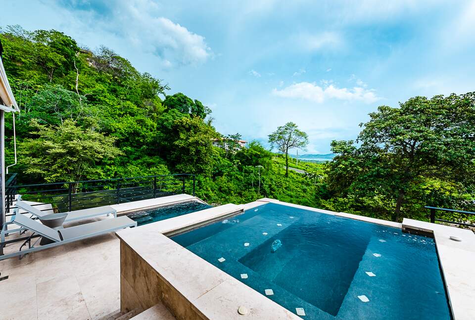 Casa Escondida - Playa Flamingo, Costa Rica