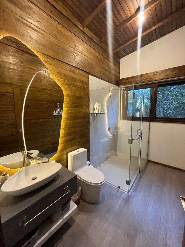 Wilderness Comfort near Guatemala City - Fraijanes, Guatemala