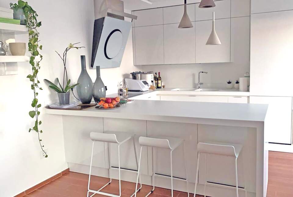 Sky Light Nest: A Serene Penthouse Retreat - Ancona, Italy